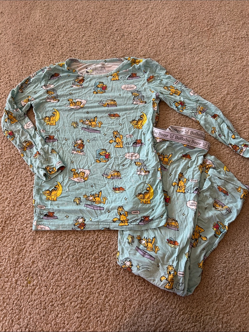 Bellabu Bears' Light Blue Garfield Print Pajama Set